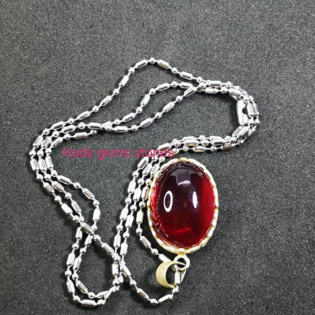 Kalung titanium + liontin batu merah Siam