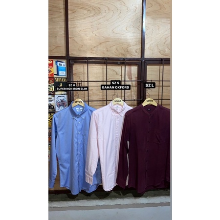 KEMEJA UNIQLO SHANGHAI SECOND