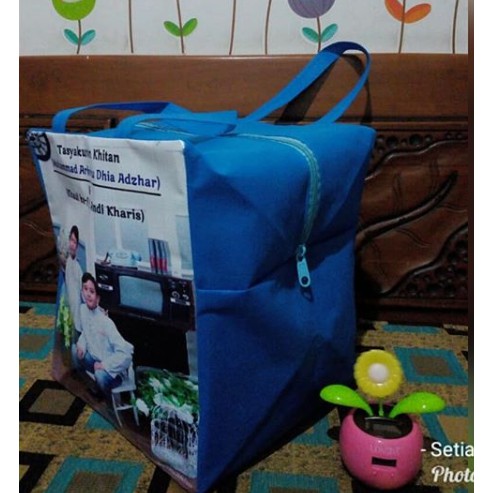 

GOODIEBAG ULTAH / TAS RESLETING UK 25x14x20 (PxLxT) - TEBAL 75 GSM