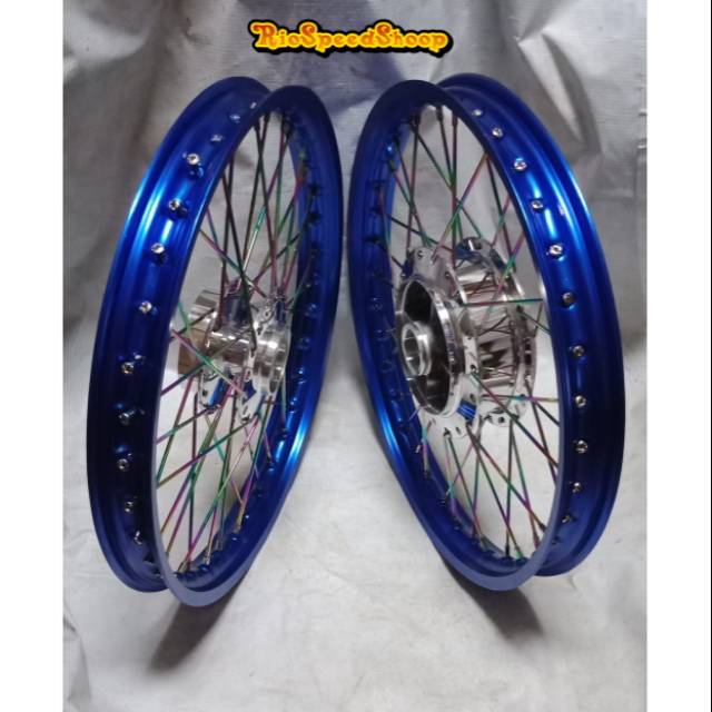 Velg VegaZr-JupiterZ-JupiterMXold JariJari Pelangi Velg Biru