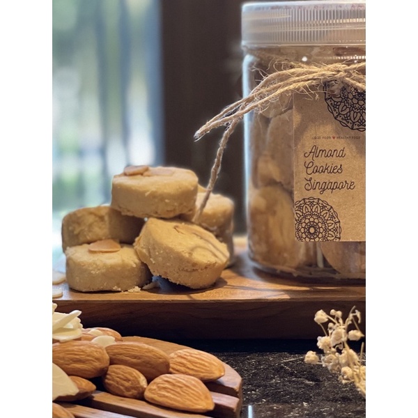 

almond cookies singapore / almond cookies / kue almond