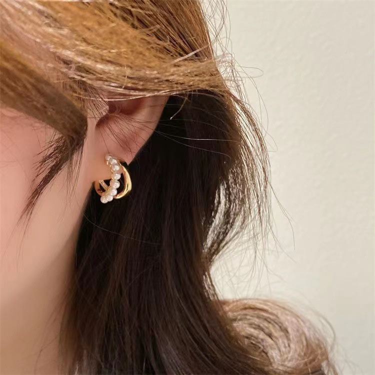 Anting Stud Bentuk C Double Layer Aksen Mutiara Gaya Korea Untuk Wanita