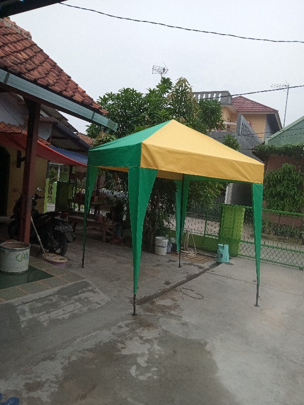 Kain Atap Untuk Tenda Cafe Ukuran 2x2m<br />/ Terpal Tutup Atap Tenda 2x2