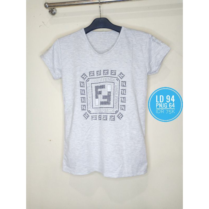 Kaos fendi wanita