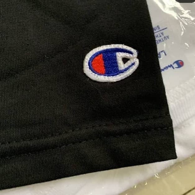 Kaos Champion Script Tee Original Baju Pria Champion Distro HItam