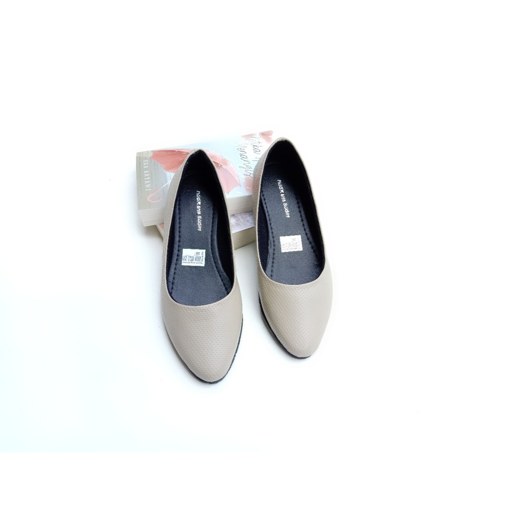 Sepatu Flat Shoes Wanita Murah MD03