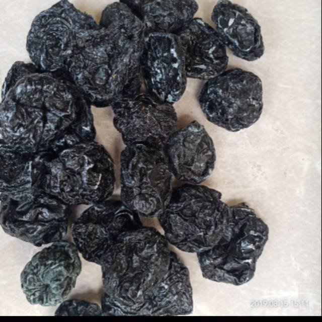 

Manisan plum hitam 250gram