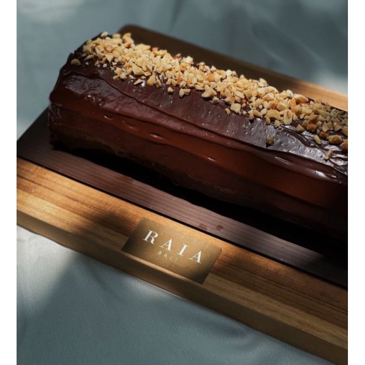 

RAIA Chocolate Swiss Roll