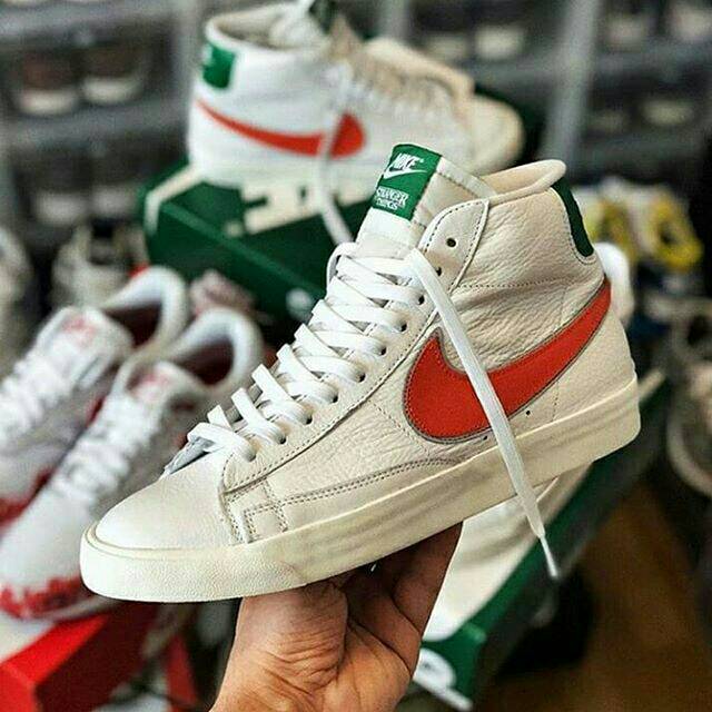nike hawkins blazer