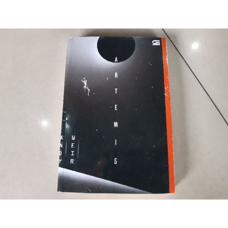 Novel Artemis - Andy Weir