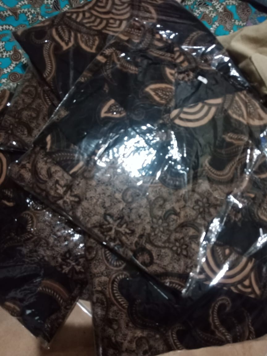 Kemeja Batik Pria Lengan Panjang Size M L Xl Xxl  Bswart Batik Hrb026 Kenongo Hem Panjang Pad