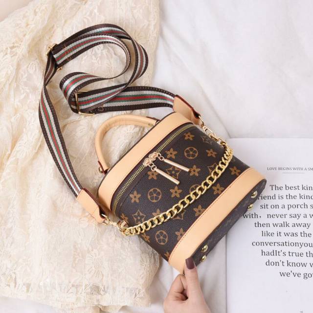 TJE5034 Tas Selempang Ember Import