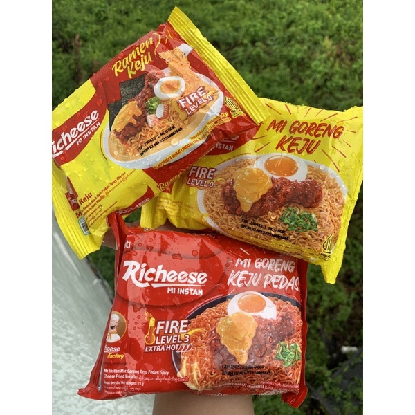 

Mie Richeese MURAH BANJARMASIN KALIMANTAN