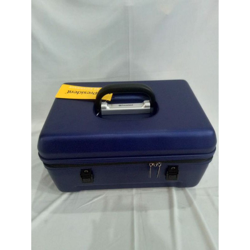 box belakang motor/ box kurir waterproof anti hujan