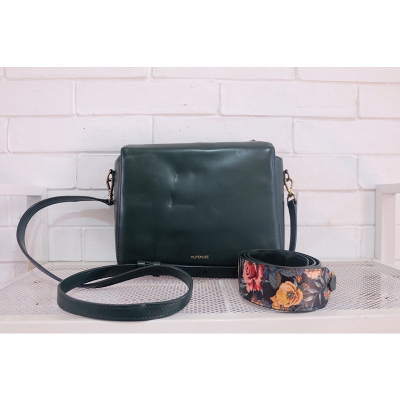 Mutemuse Bag / Korean Bag / Mute Muse hijau botol