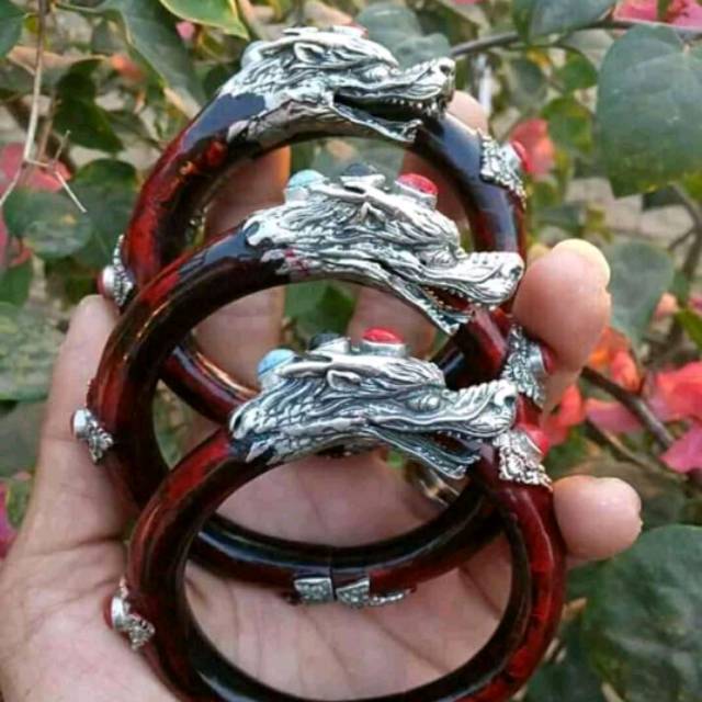 Gelang akar bahar merah naga