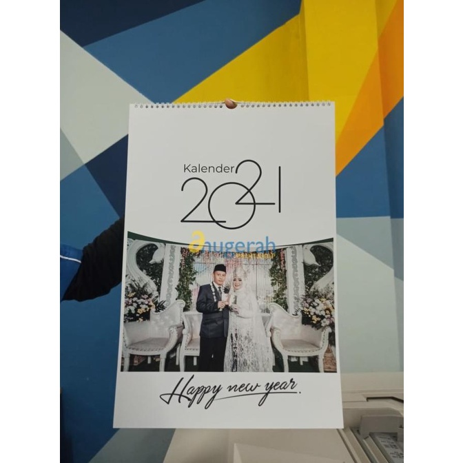 

Kalender Dinding Tahun Baru Hanger+Spiral Kawat 7 Lbr Custom Terlaris