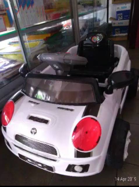 Mainan mobil dorong smc