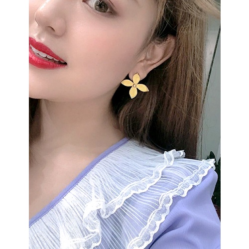 LRC Anting Tusuk Fashion Yellow Quicksand Drip Glaze Flower Alloy K8040