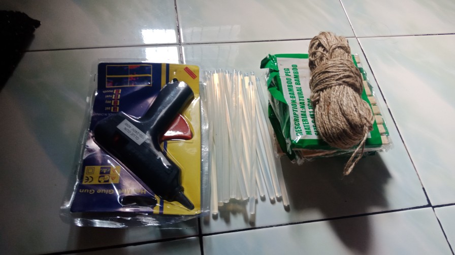 Paket 20 Buah Lem Bakar Ukuran Kecil Refill Lem Tembak Glue Stick