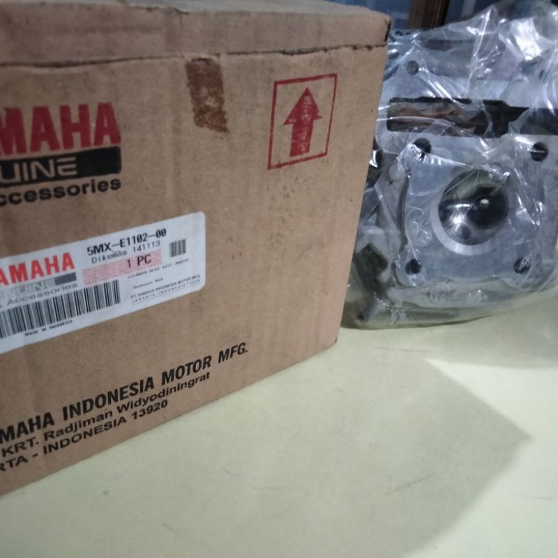 Cylinder blok block head nouvo nuovo nuvo z 5MX-E1102-00 Original