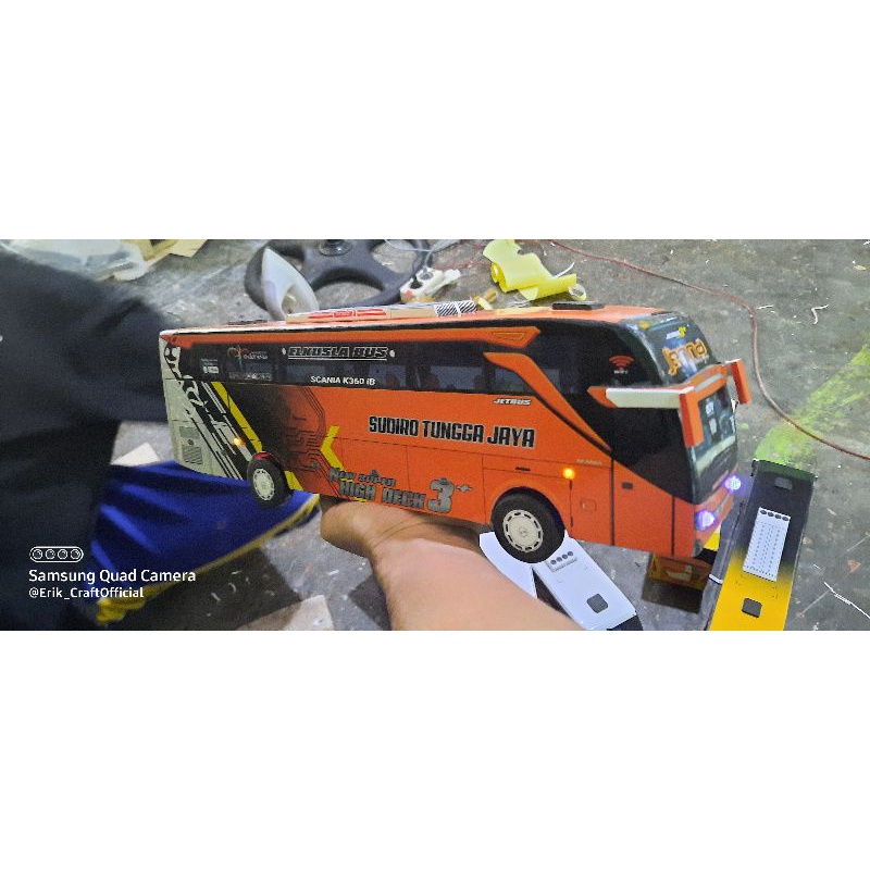 Miniatur Bus Miniatur Bis Sudiro Tungga Jaya Jenna Mobil Mainan
