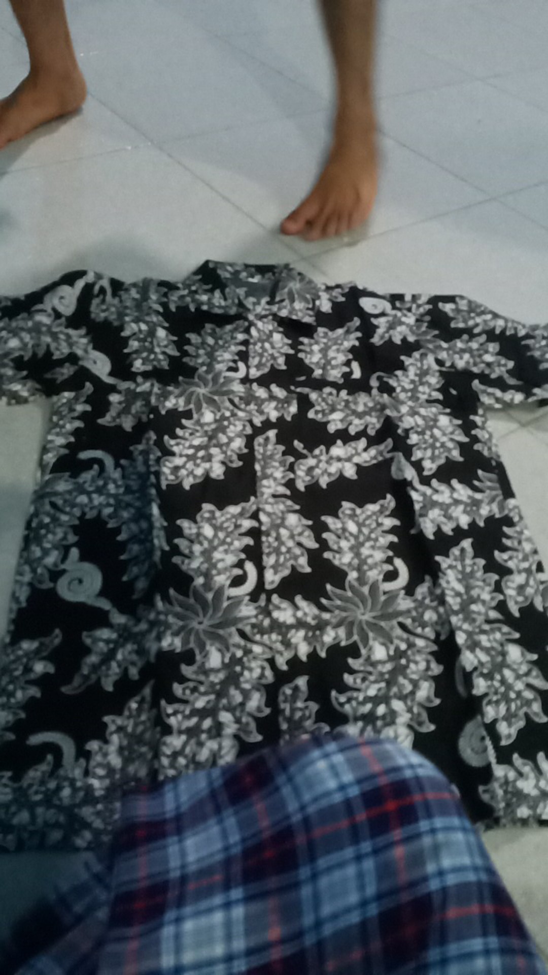 Maura Couple - Sania Ruffle Batik Couple Ori Ndoro Jowi Garansi Termurah Shopee -  Batik Solo Modern