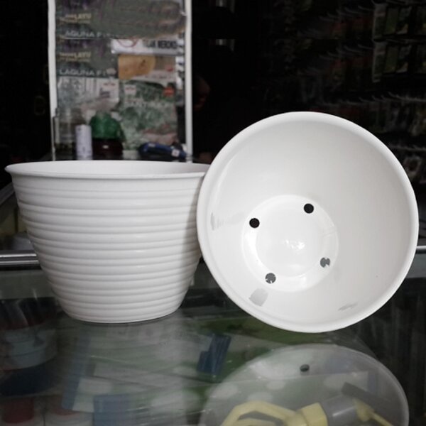 Pot Tawon 12 cm Plastik Putih Unik Vas Semai Bibit Tanaman Hias Bunga