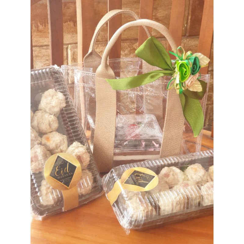 

Hampers jajanan / parcel murah / dimsum / puding