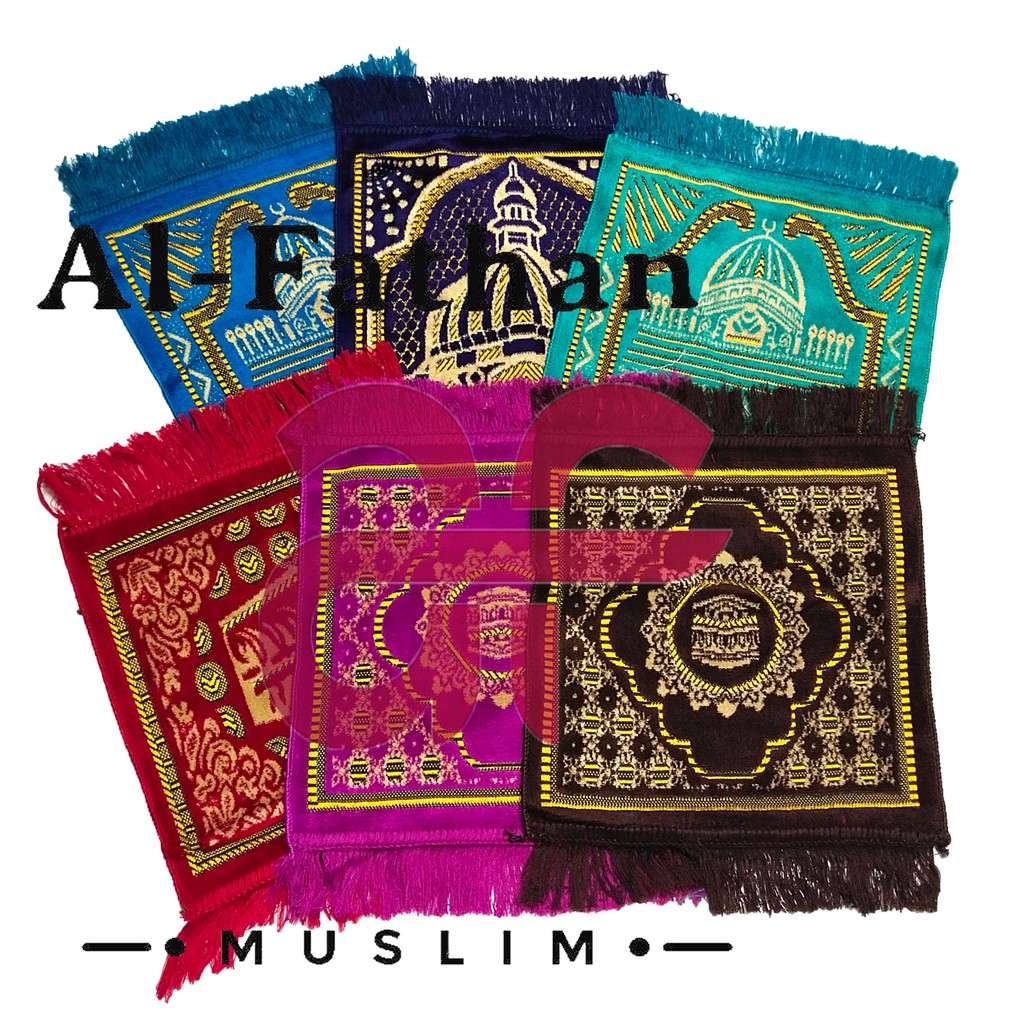 Sajadah Muka Bulu Turki Turkey Alydrus Ukuran 35 x 35 cm Sajadah Muka Bulu Turki Turkey Alydrus Ukuran 35 x 35 cm