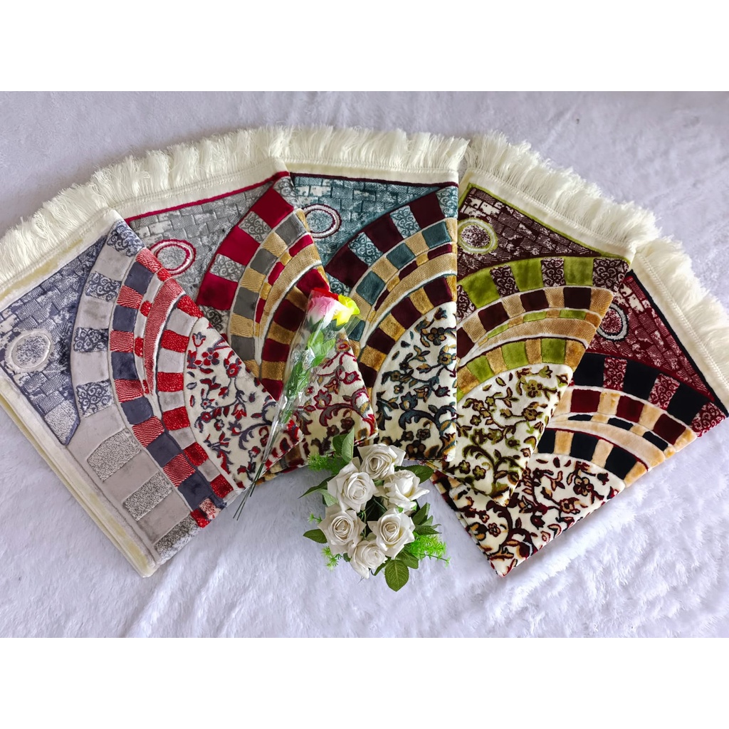 sajadah izmen motif random empuk tebal exclusive