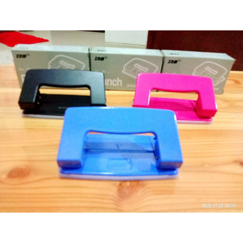 

pembolong kertas zrm no 30 xl -1 pcs