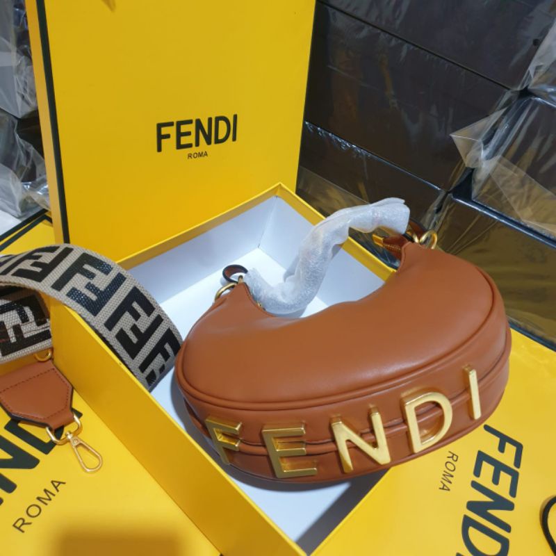 tas fashion import Fendi graphy hobo bag free box