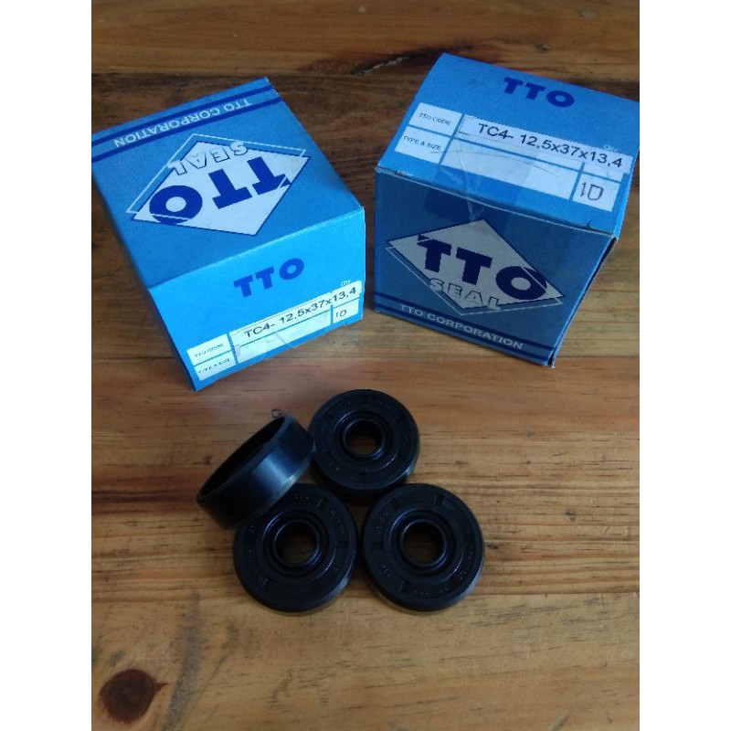 

seal mx tebal 12.5x37x13.4