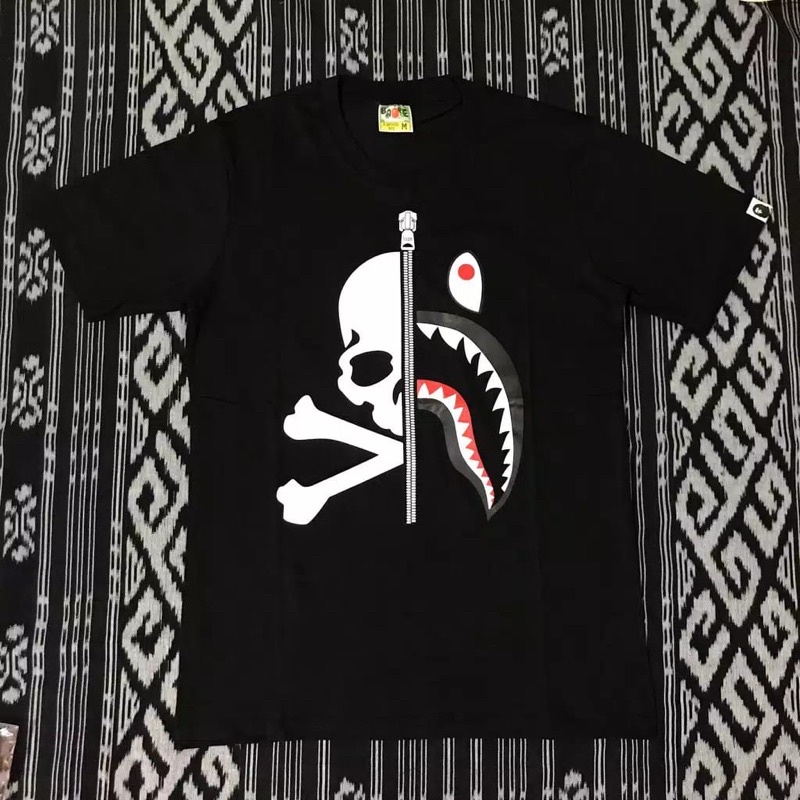 KAOS BAJU T SHIRT DISTRO BAPE RESLETING PRIA WANITA COWOK CEWEK UNISEX PREMIUM ORIGINAL