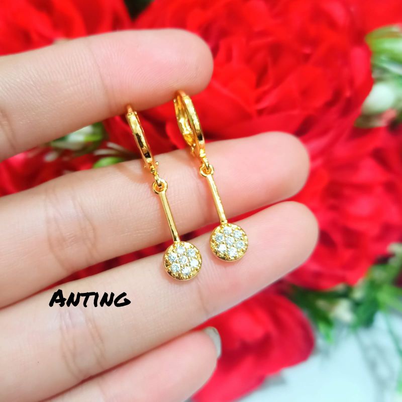 Set perhiasan wanita Asia elegan,elok permata zircon anti karat Gold