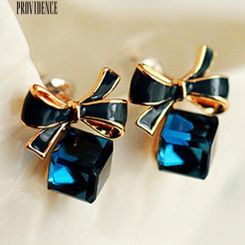 1 Pair Ikatan Simpul Cube Crystal Berlian Imitasi Ear Studs