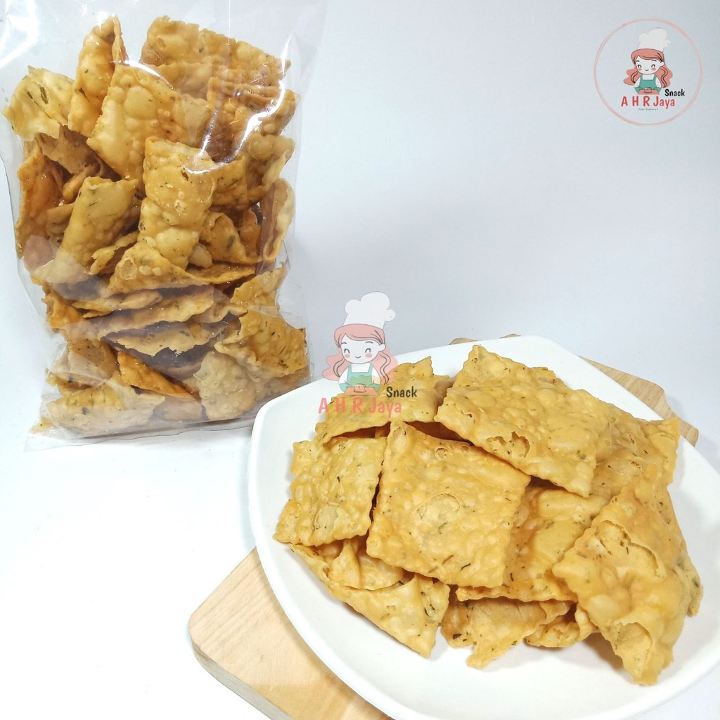 

KERIPIK BAWANG 500 GR / KERIPIK PANGSIT / KERIPIK BAWANG