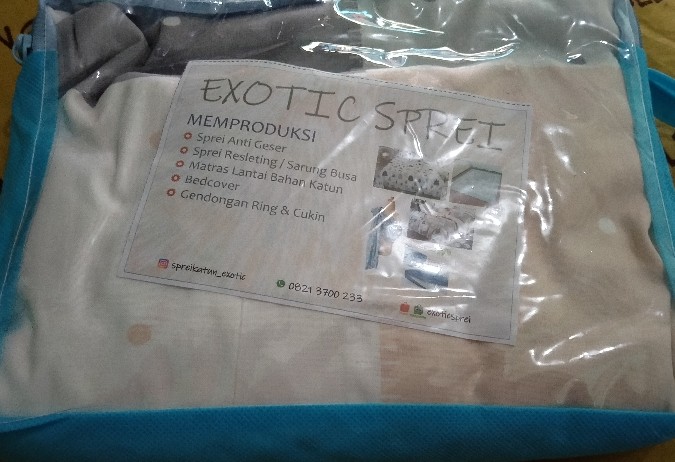 Sprei Anak Anti Geser Karakter Woof | Sprei Katun Star