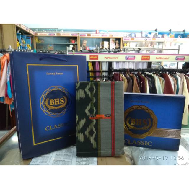 Sarung BHS classic hijau botol