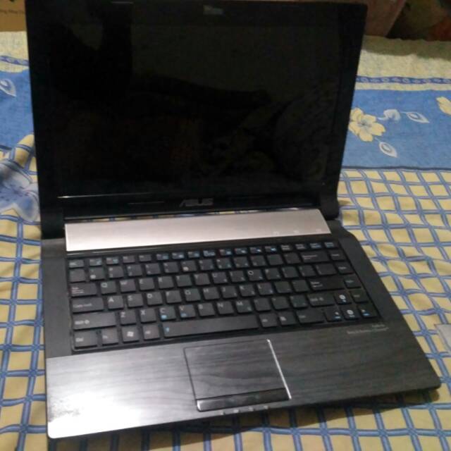 Laptop Gaming Asus N43SL Core i5 ram 4gb