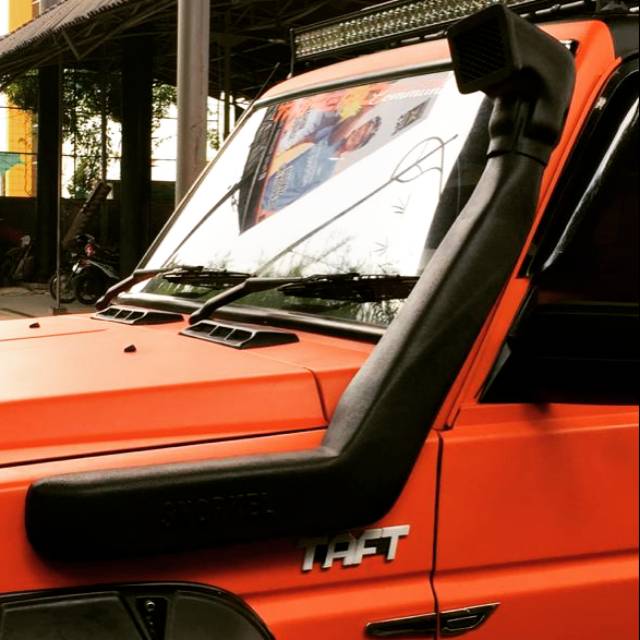 Snorkel Taft Dan Feroza