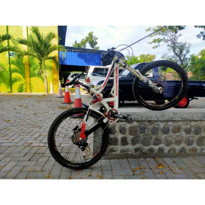 Downhill adrenaline seri agent dh 2.0