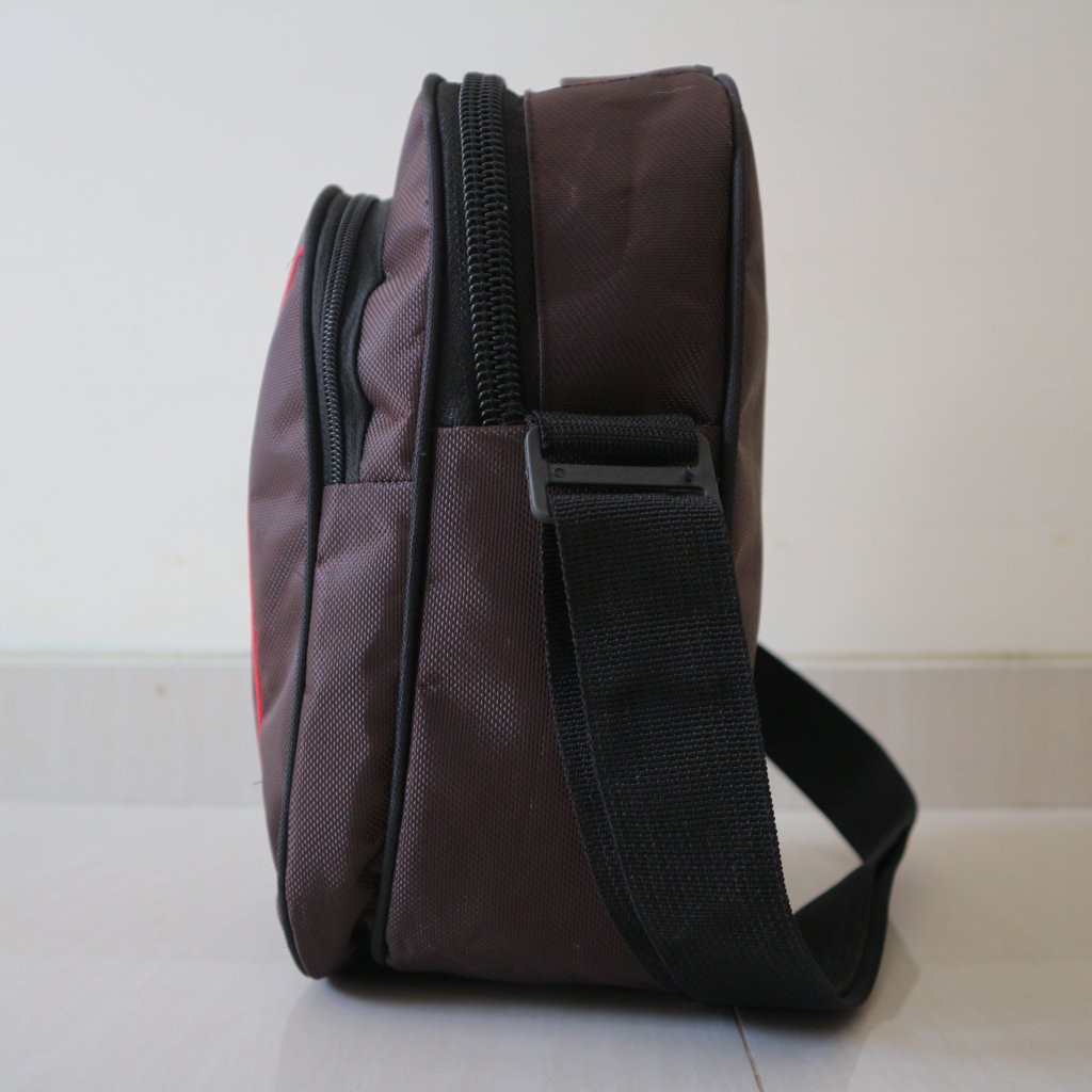 Jual Tas Selempang Sling Bag Cowok Warna Coklat Keren Murah Meriah Pria Laki-Laki Slempang Bagus