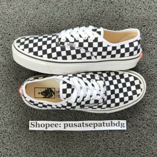 Vans Authentic Checkerboard Catur Black White 39-43 Waffle Dt