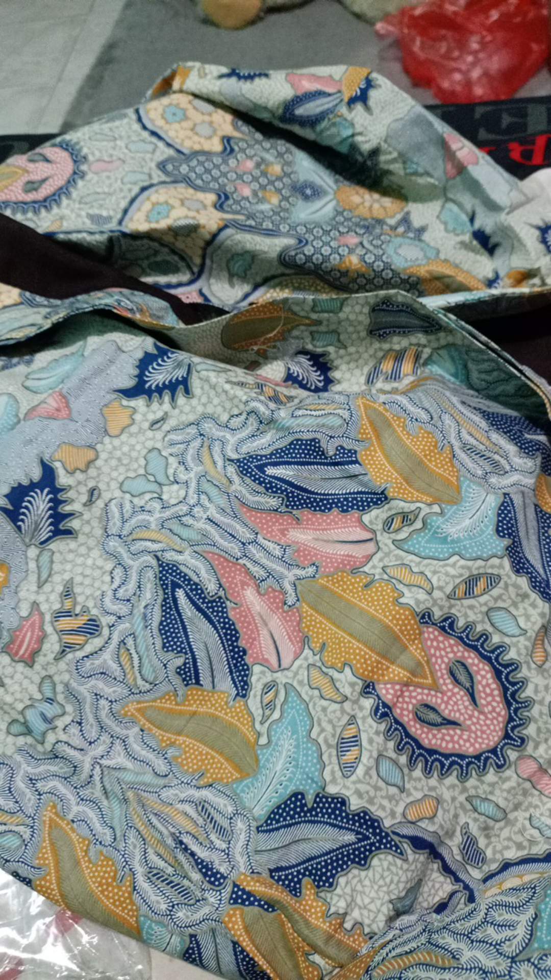 Kemeja Batik Prabu Bahan Katun Baturaden Reguler Fit B110