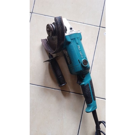 MESIN GERINDA MAKITA GA6020 MAKITA 150MM 1050W SECOND NORMAL BERKUALITAS