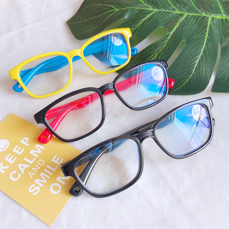 (YUZHU) Kacamata Lensa Yang Dapat Diganti Kacamata Anti Radiasi Untuk Anak-Anak Kacamata Fleksibel Goggle Candy Color Square Frame Anti Blue Light Eyeglasses