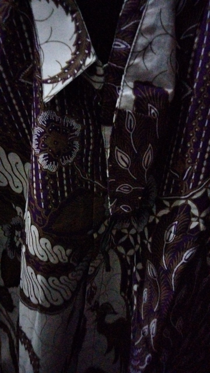 Batik Pria Lengan Panjang Lapis Furing Batik Solo. Klowor Ungu Lilac