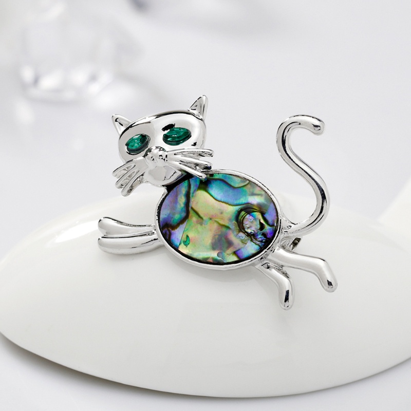 SIY  Cute Cat Shell Cartoon Brooch Collar Pin Corsage Animal Badges Dress Accessories